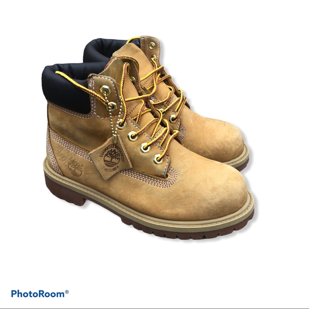 Boys Timberland Boots Size 2Y